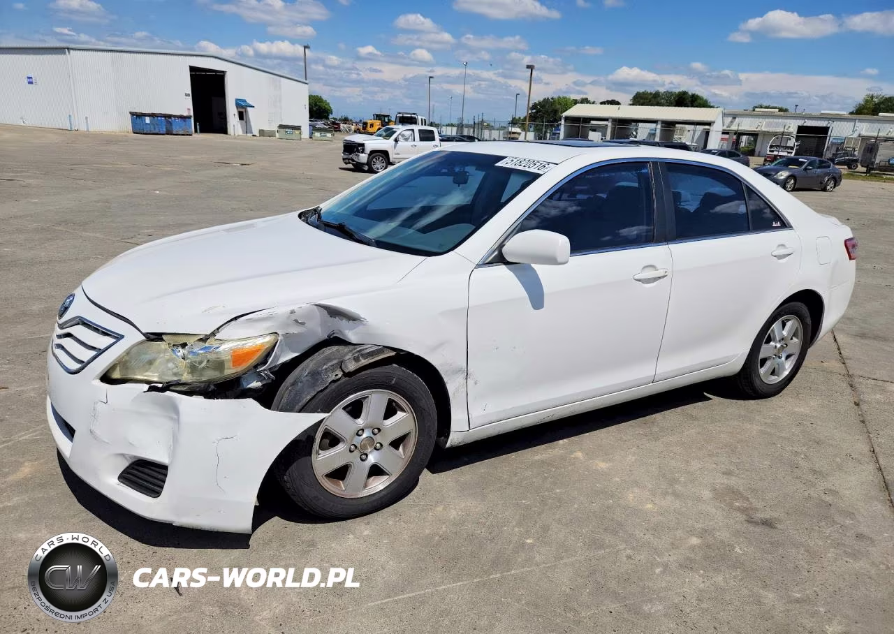2010 Toyota Camry Le V6