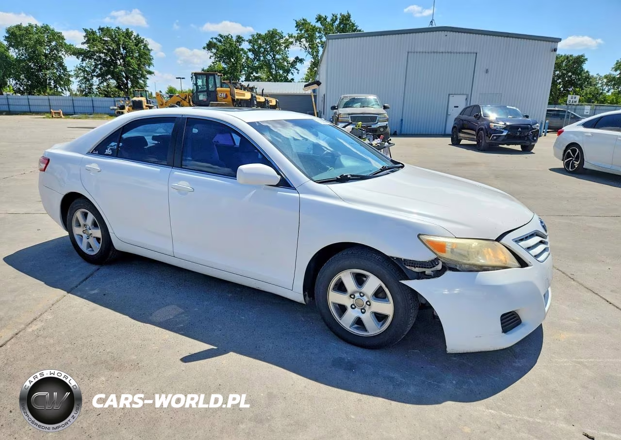 2010 Toyota Camry Le V6 VIN:JTNBK3EK5A3046286 - 4