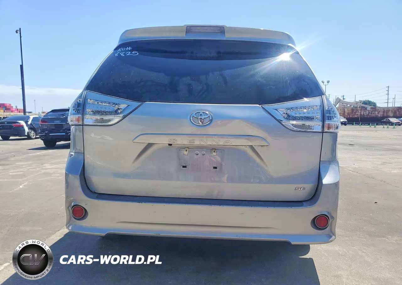2018 Toyota Sienna Se 8-Passenger VIN:5TDXZ3DCXJS947118 - 6