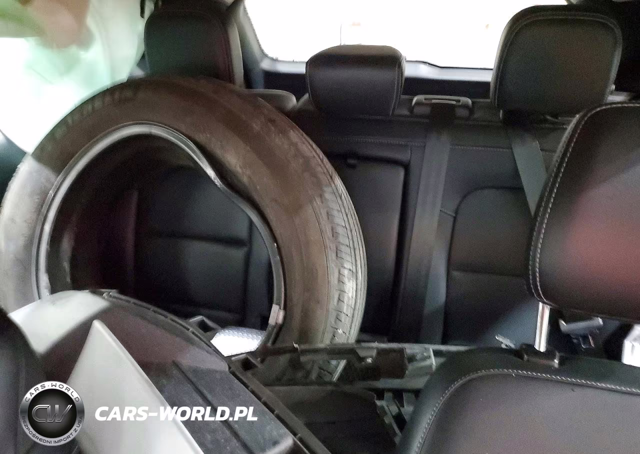2020 Ford Escape Sel VIN:1FMCU9H62LUC30274 - 10