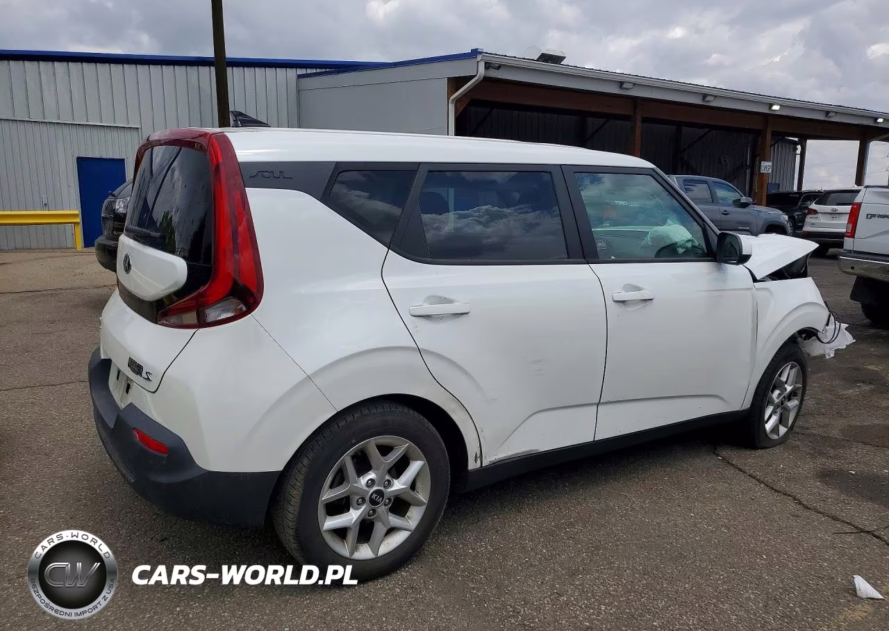 2021 Kia Soul S VIN:KNDJ23AU7M7144837 - 3