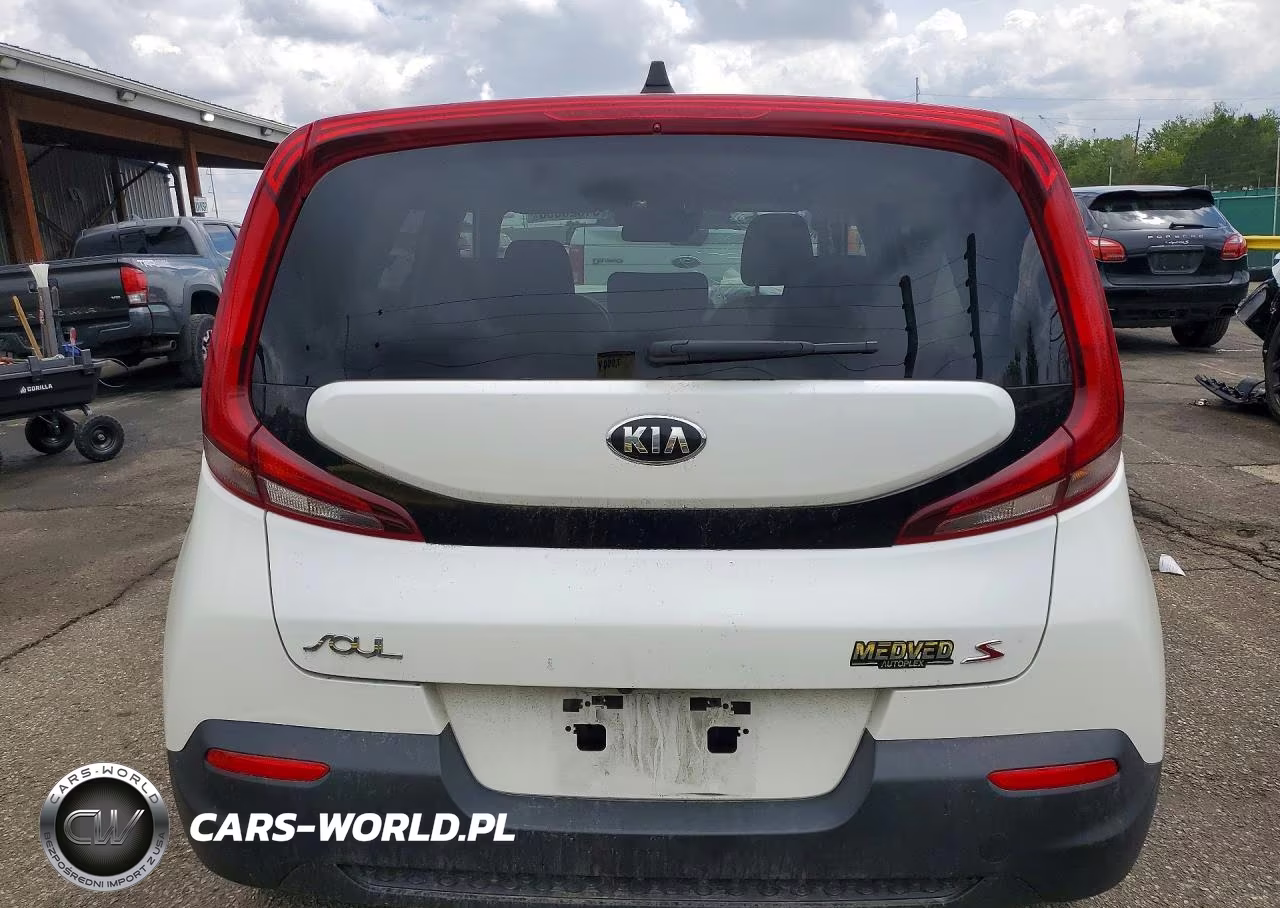 2021 Kia Soul S VIN:KNDJ23AU7M7144837 - 6