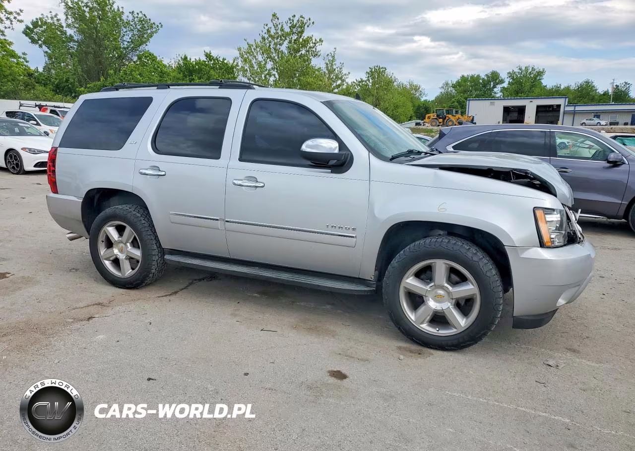 2012 Chevrolet Tahoe K1500 Ltz VIN:1GNSKCE02CR215402 - 4