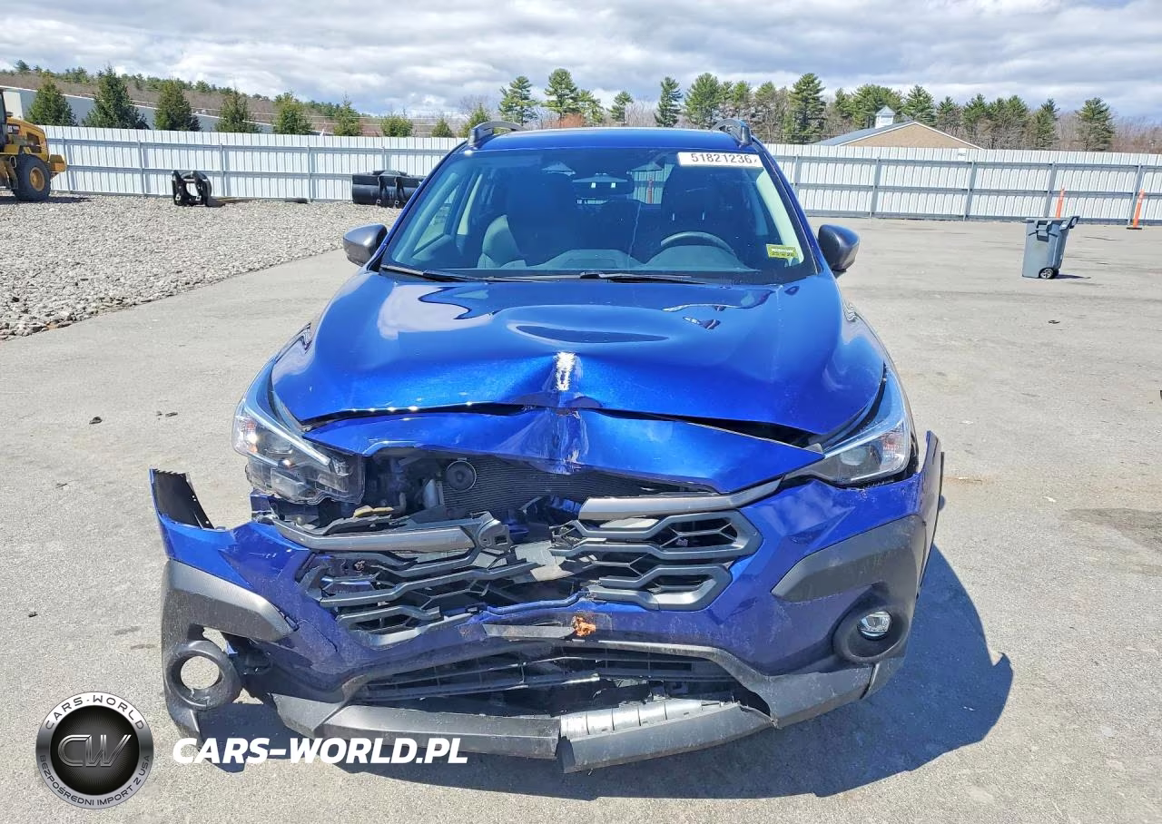 2024 Subaru Crosstrek Premium VIN:JF2GUADC7R8312054 - 5