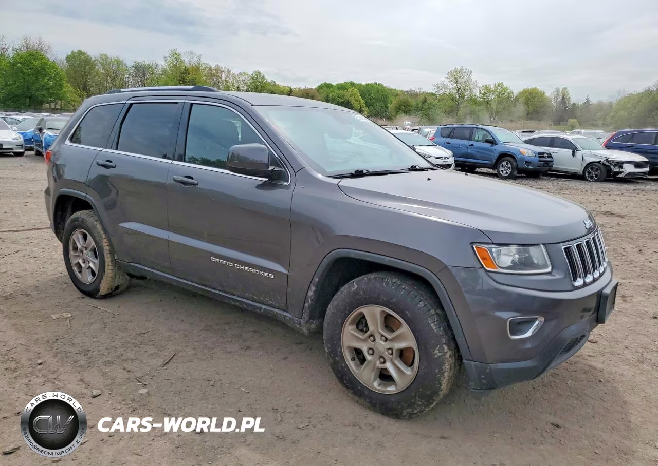 2014 Jeep Grand Cherokee Laredo VIN:1C4RJFAGXEC383969 - 4