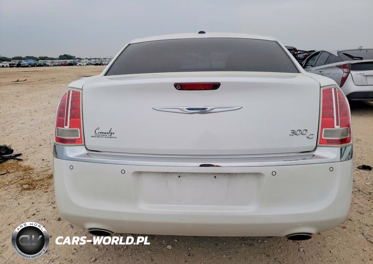 2014 Chrysler 300C VIN:2C3CCAEG9EH373545 - 6