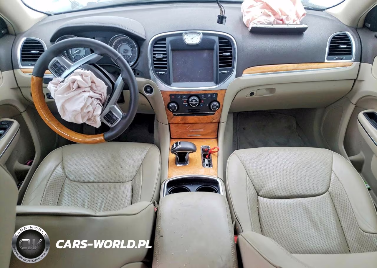 2014 Chrysler 300C VIN:2C3CCAEG9EH373545 - 8