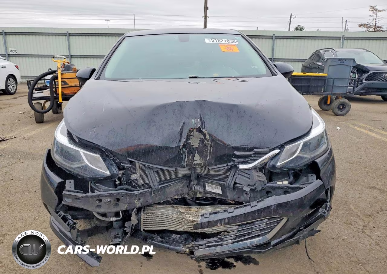 2017 Chevrolet Cruze Lt VIN:1G1BE5SM5H7126955 - 5