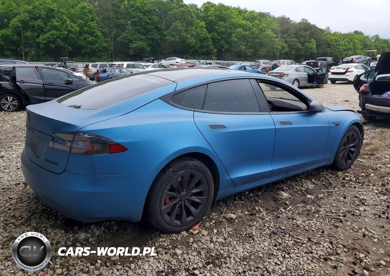2016 Tesla Model S VIN:5YJSA1E28GF142548 - 3