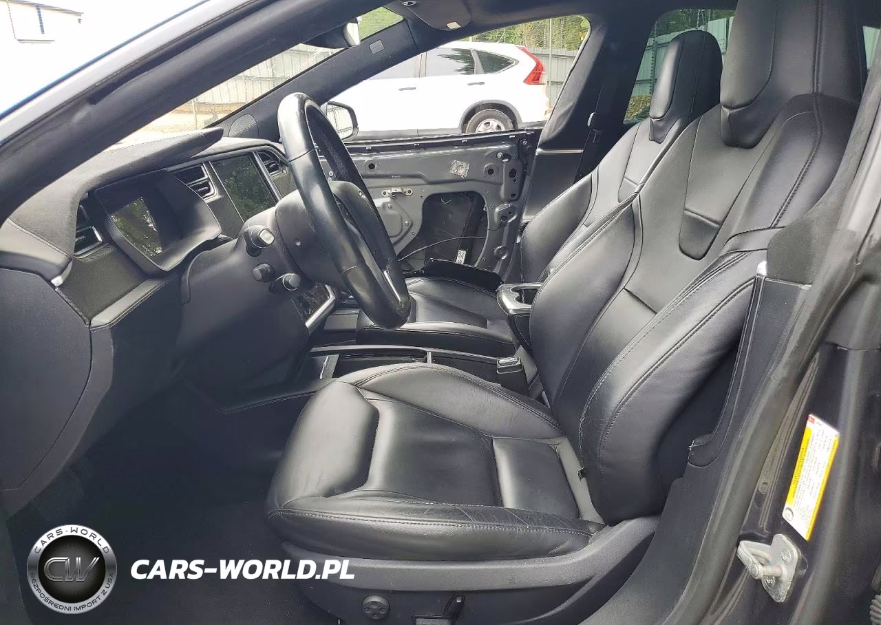 2016 Tesla Model S VIN:5YJSA1E28GF142548 - 7