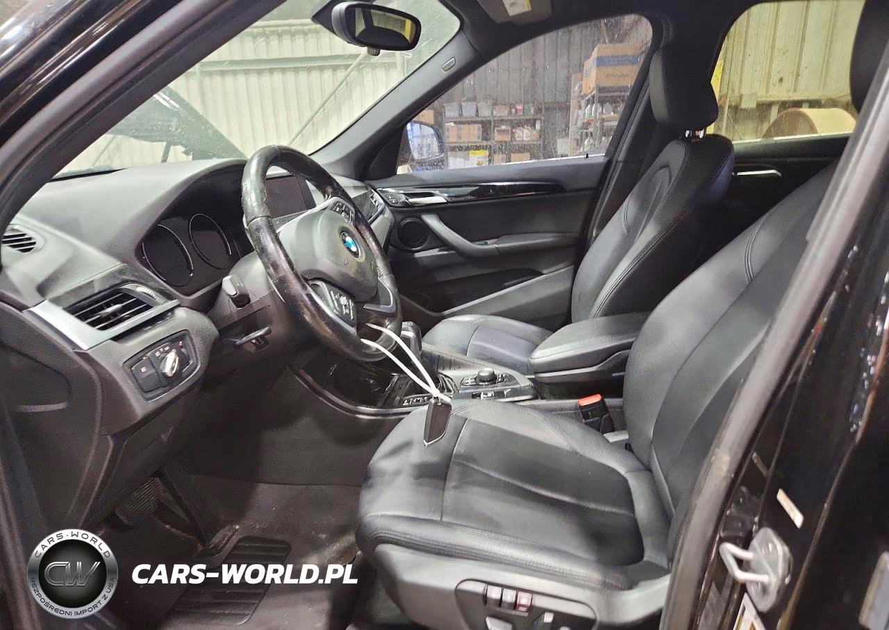 2018 BMW X1 Sdrive28I VIN:WBXHU7C37J5L06299 - 7