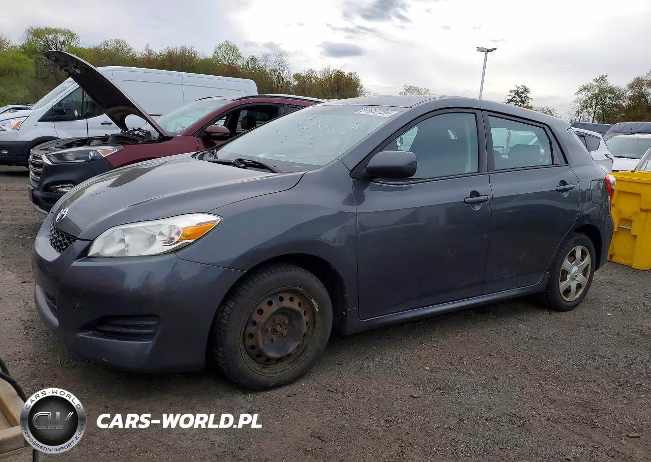 2009 Toyota Matrix Base