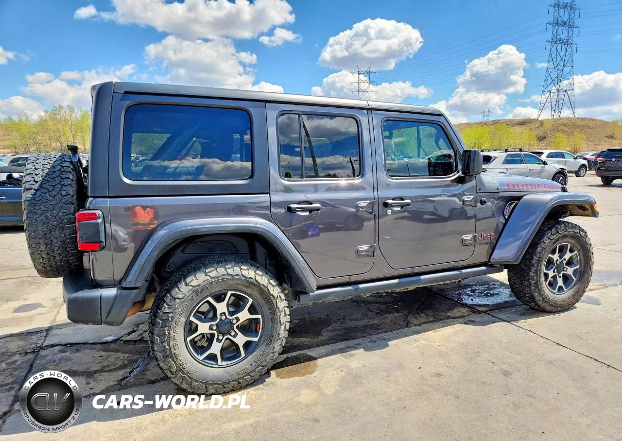 2021 Jeep Wrangler Unlimited Rubicon VIN:1C4HJXFG2MW576723 - 3