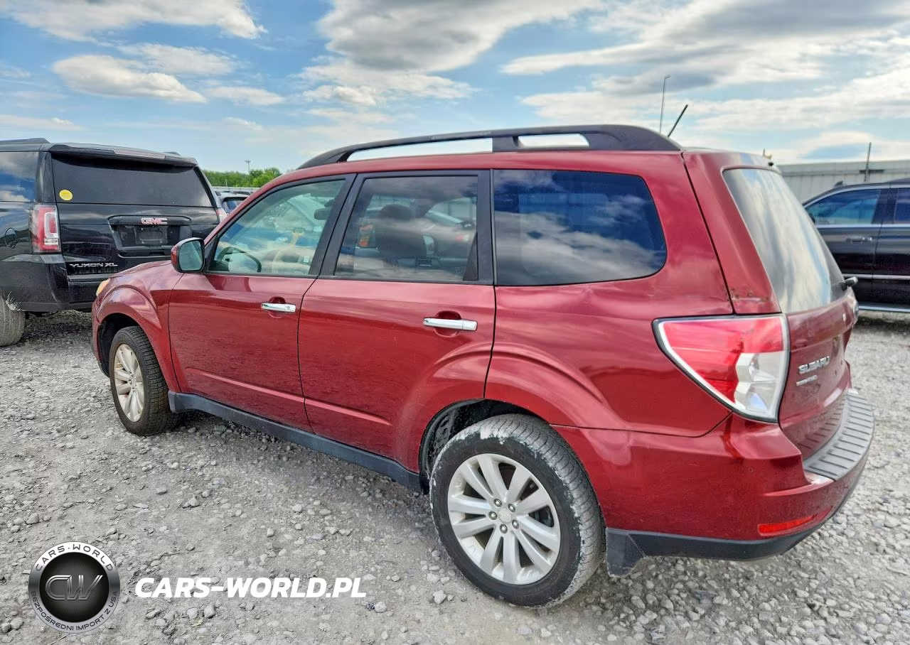 2011 Subaru Forester 2.5X Premium VIN:JF2SHADC3BH703934 - 2