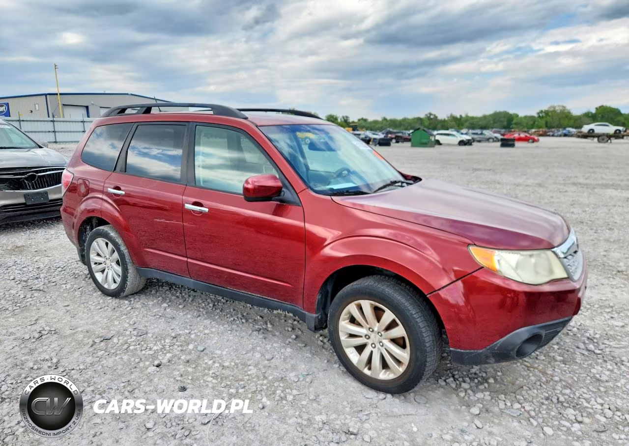 2011 Subaru Forester 2.5X Premium VIN:JF2SHADC3BH703934 - 4