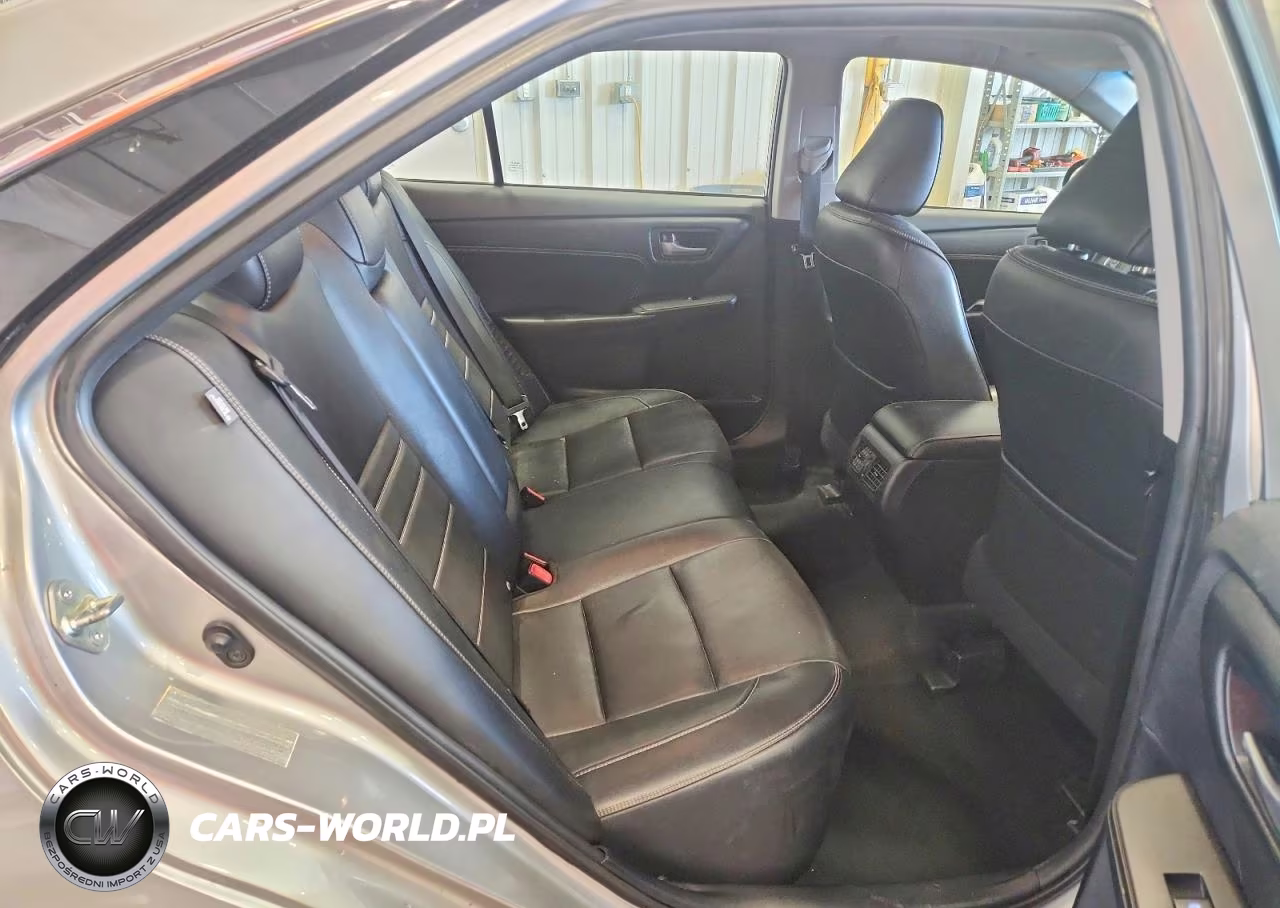 2015 Toyota Camry Hybrid Xle VIN:4T1BD1FK8FU173290 - 10