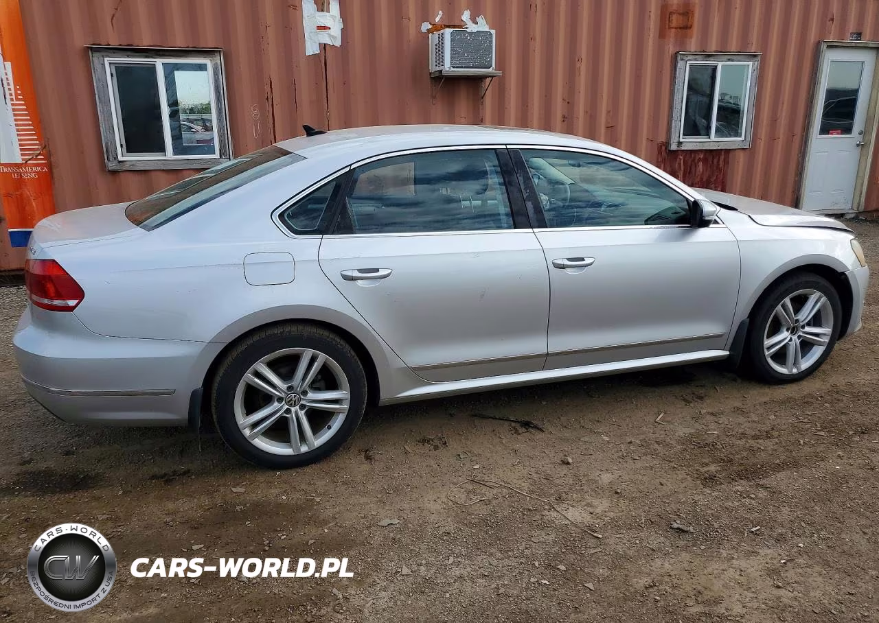 2013 Volkswagen Passat Se VIN:1VWBN7A34DC066645 - 3
