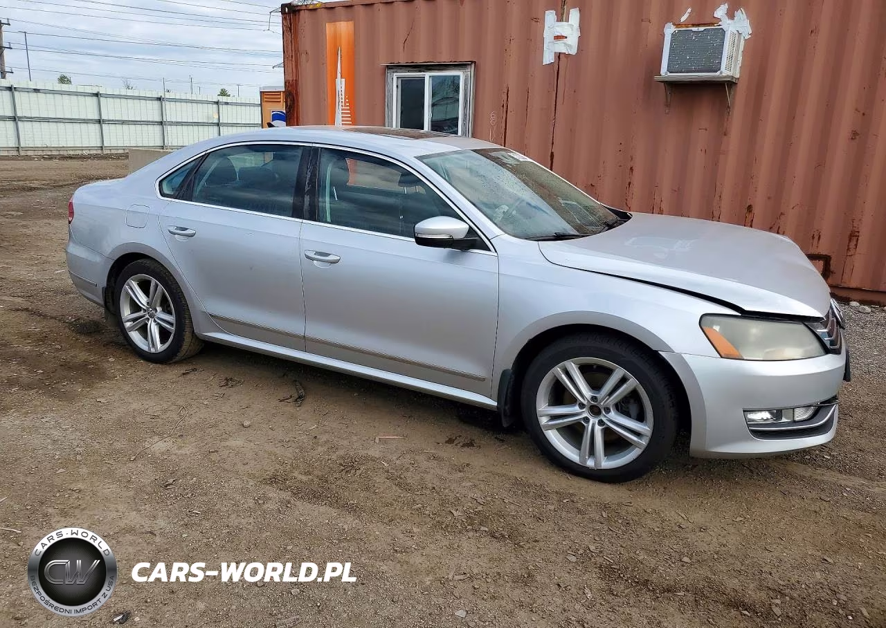 2013 Volkswagen Passat Se VIN:1VWBN7A34DC066645 - 4