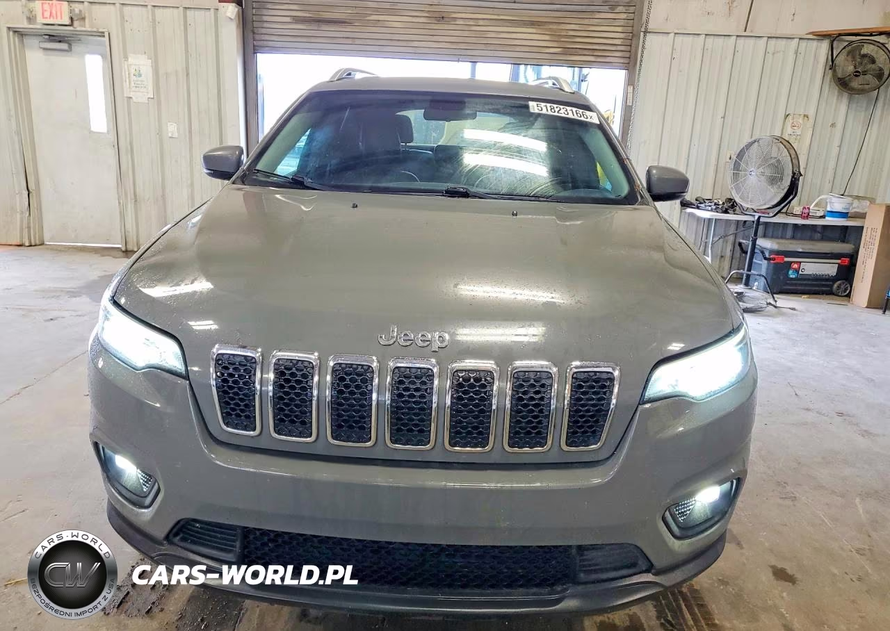 2020 Jeep Cherokee Latitude Plus VIN:1C4PJMLB6LD524590 - 5