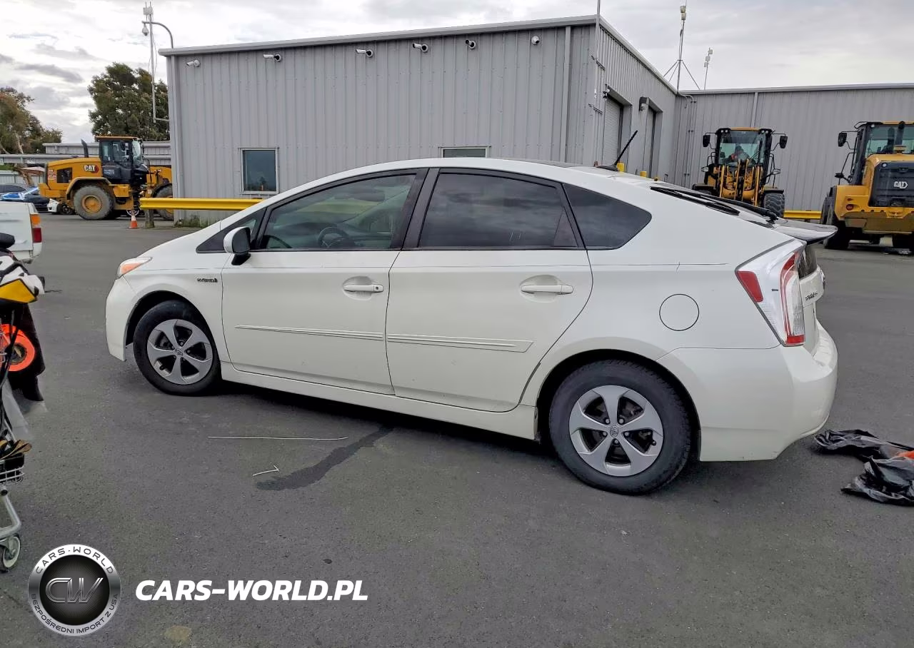 2014 Toyota Prius Four VIN:JTDKN3DU1E1834398 - 2