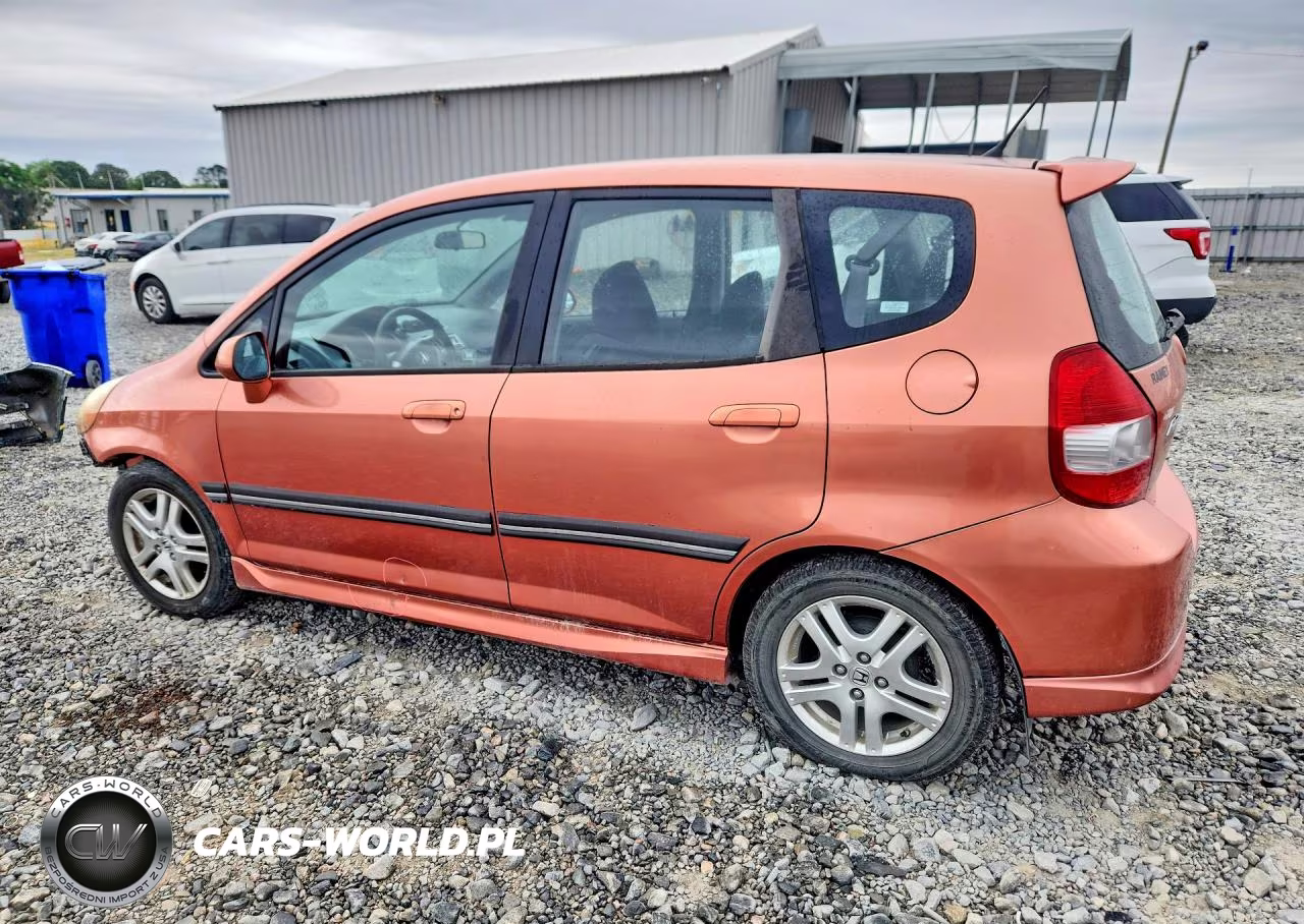 2008 Honda Fit Sport VIN:JHMGD38668S048212 - 2