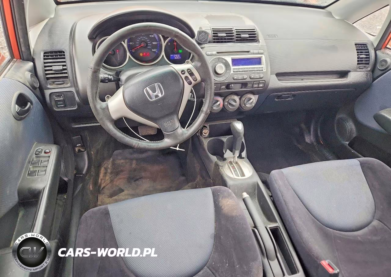 2008 Honda Fit Sport VIN:JHMGD38668S048212 - 8