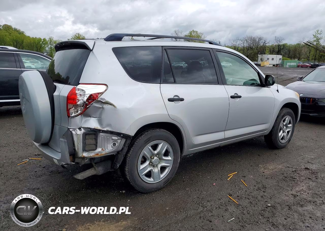 2007 Toyota Rav 4 VIN:JTMZD33V975062854 - 3