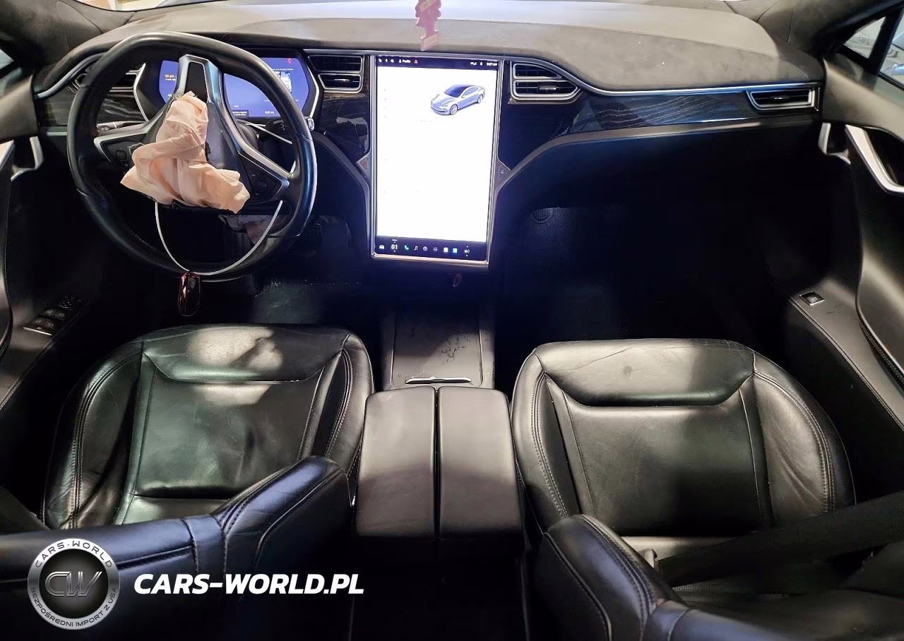 2016 Tesla Model S VIN:5YJSA1E13GF158504 - 8