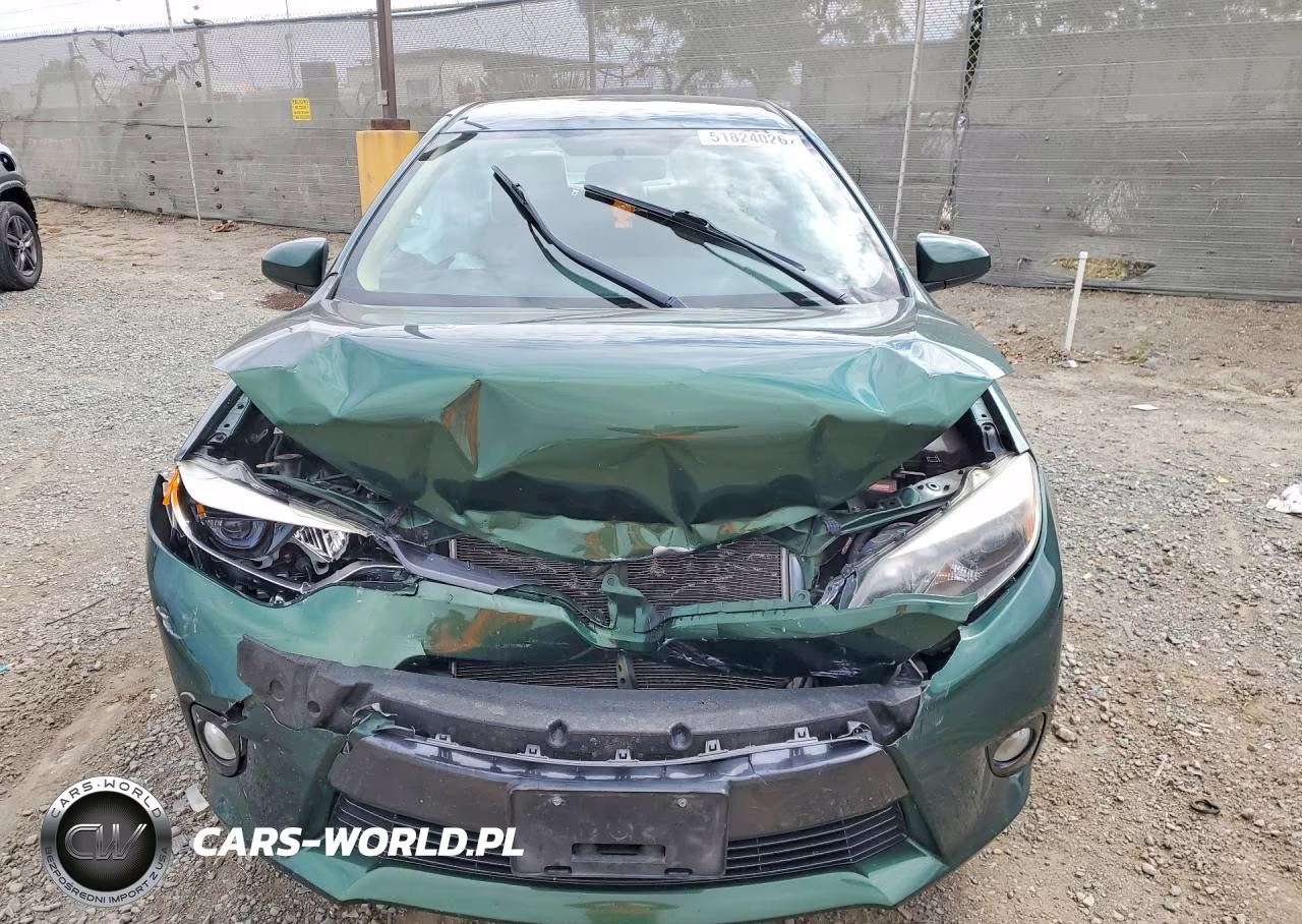 2015 Toyota Corolla Le Plus VIN:5YFBURHE9FP219829 - 5