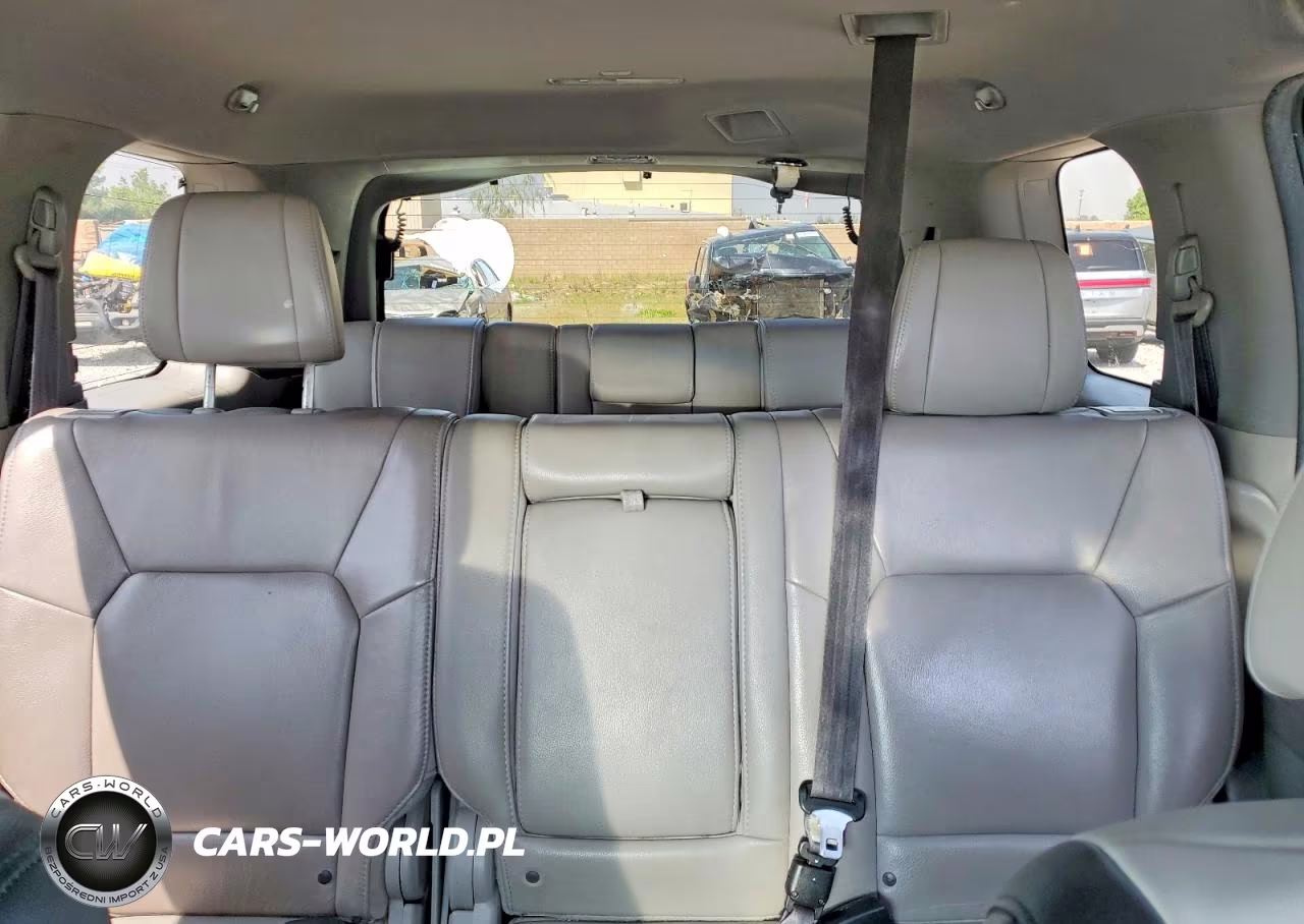 2012 Honda Pilot Lx VIN:5FNYF3H27CB032894 - 10