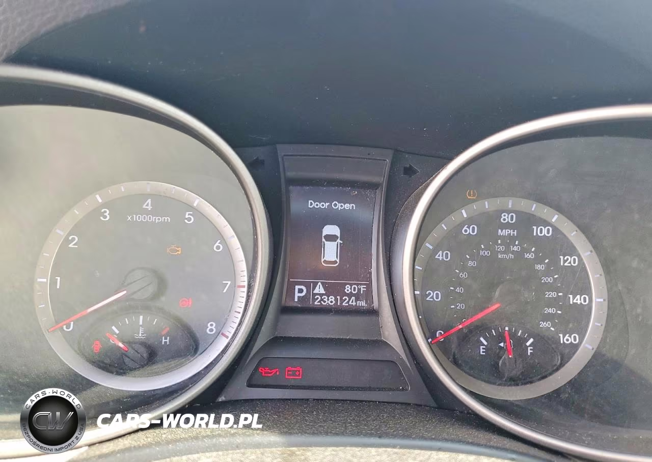 2013 Hyundai Santa Fe Sport 2.4L VIN:5XYZUDLB5DG076331 - 9