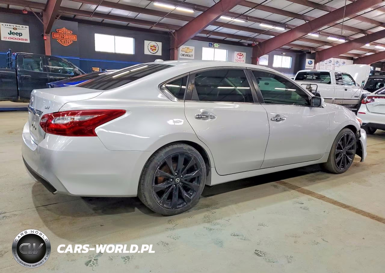 2018 Nissan Altima 2.5 Sv VIN:1N4AL3AP3JC201387 - 3