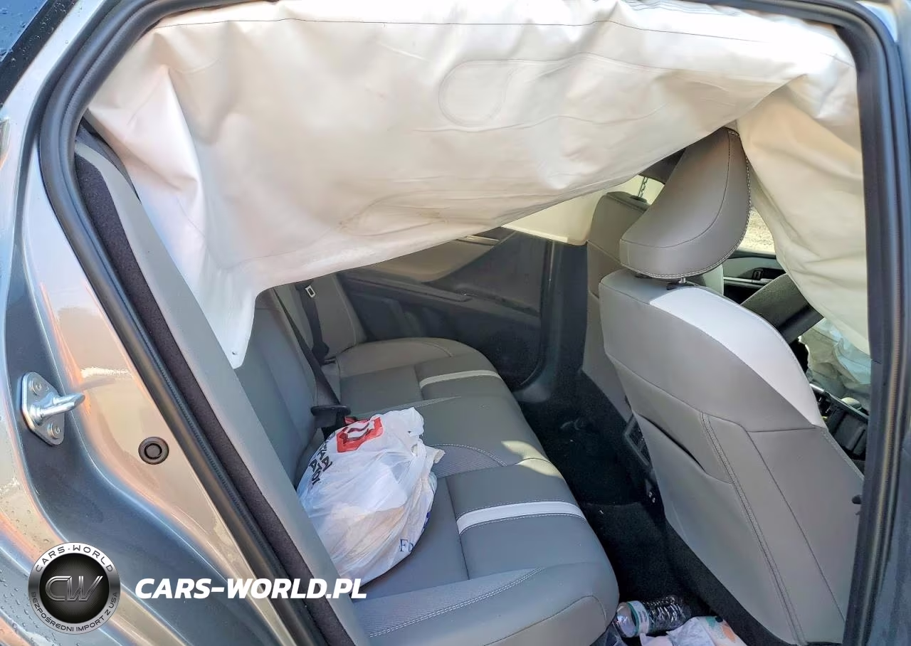 2026 Toyota Camry Se VIN:4T1DAACK9TU700321 - 10