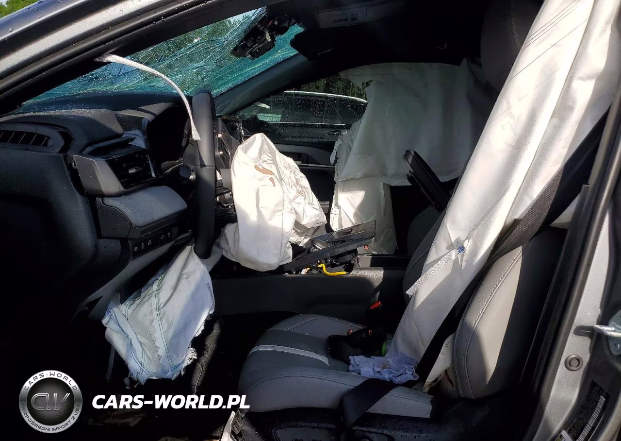 2026 Toyota Camry Se VIN:4T1DAACK9TU700321 - 7