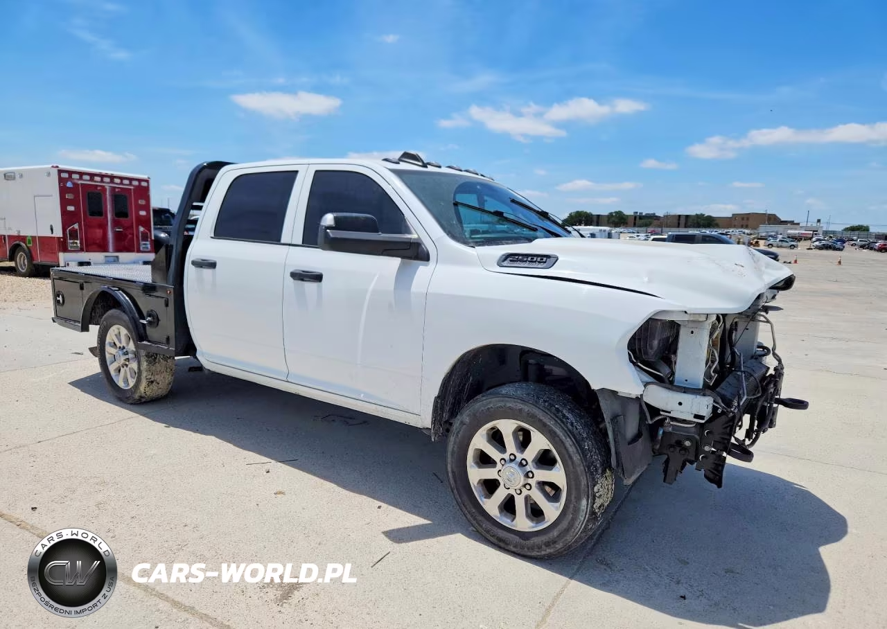 2021 Ram 2500 Tradesman VIN:3C6UR5CL8MG545592 - 4