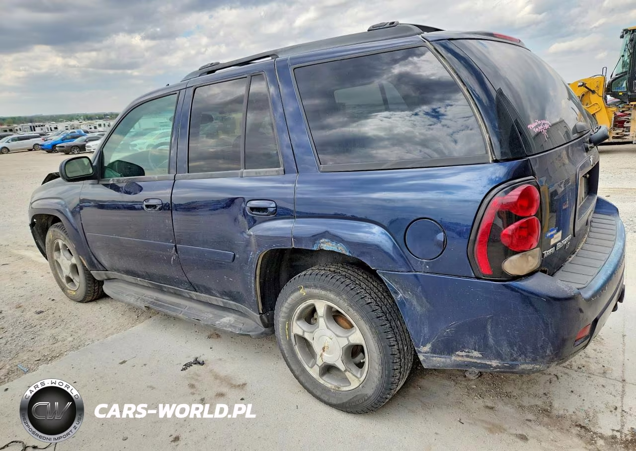 2008 Chevrolet Trailblazer Ls VIN:1GNDT13S182158088 - 2