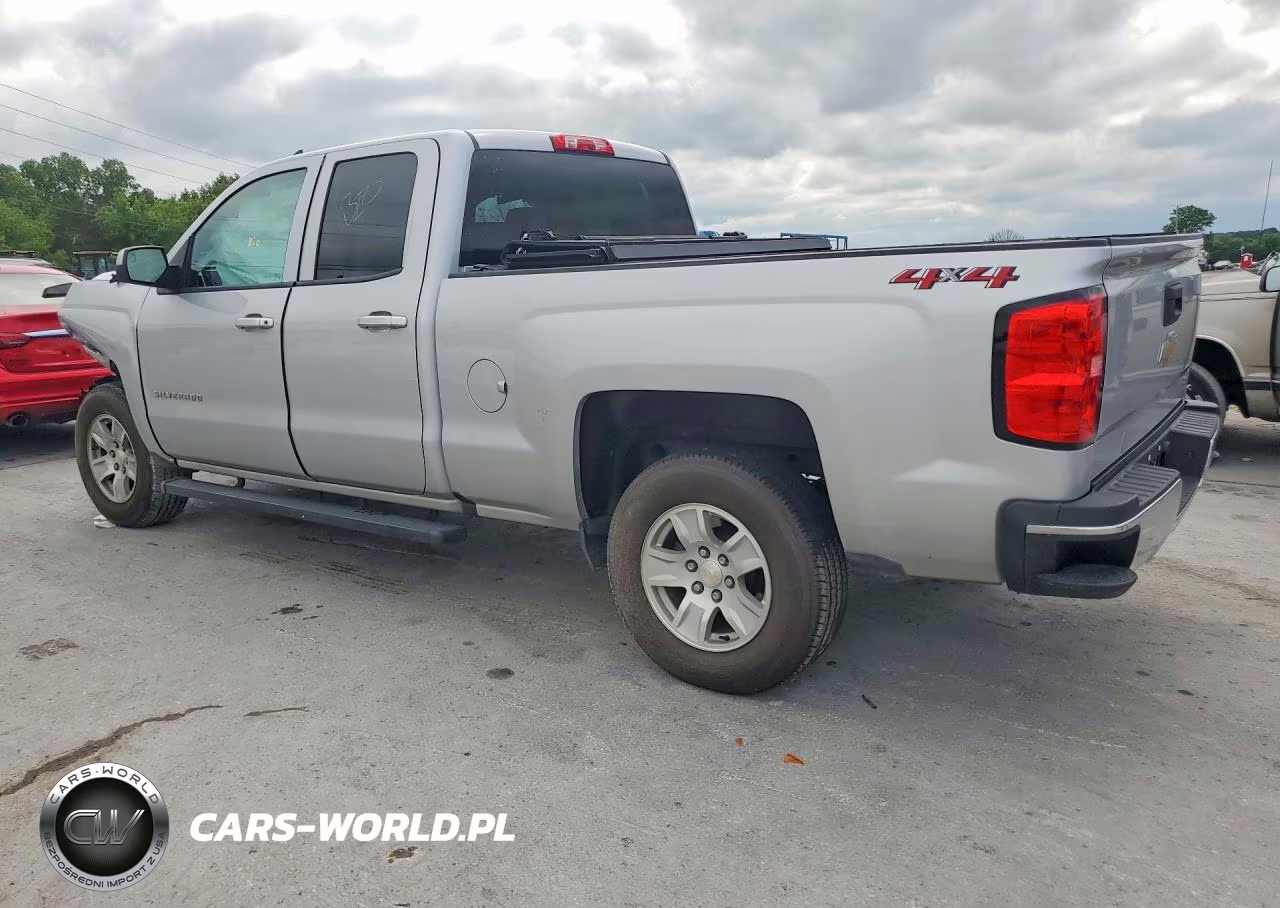 2018 Chevrolet Silverado K1500 Lt VIN:1GCVKREH1JZ355078 - 2