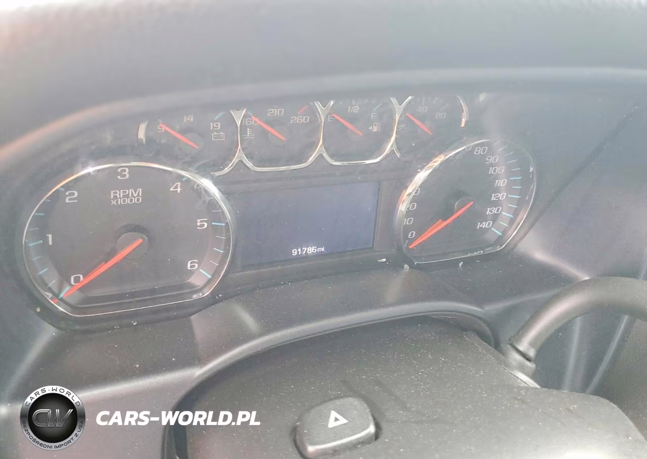 2018 Chevrolet Silverado K1500 Lt VIN:1GCVKREH1JZ355078 - 9