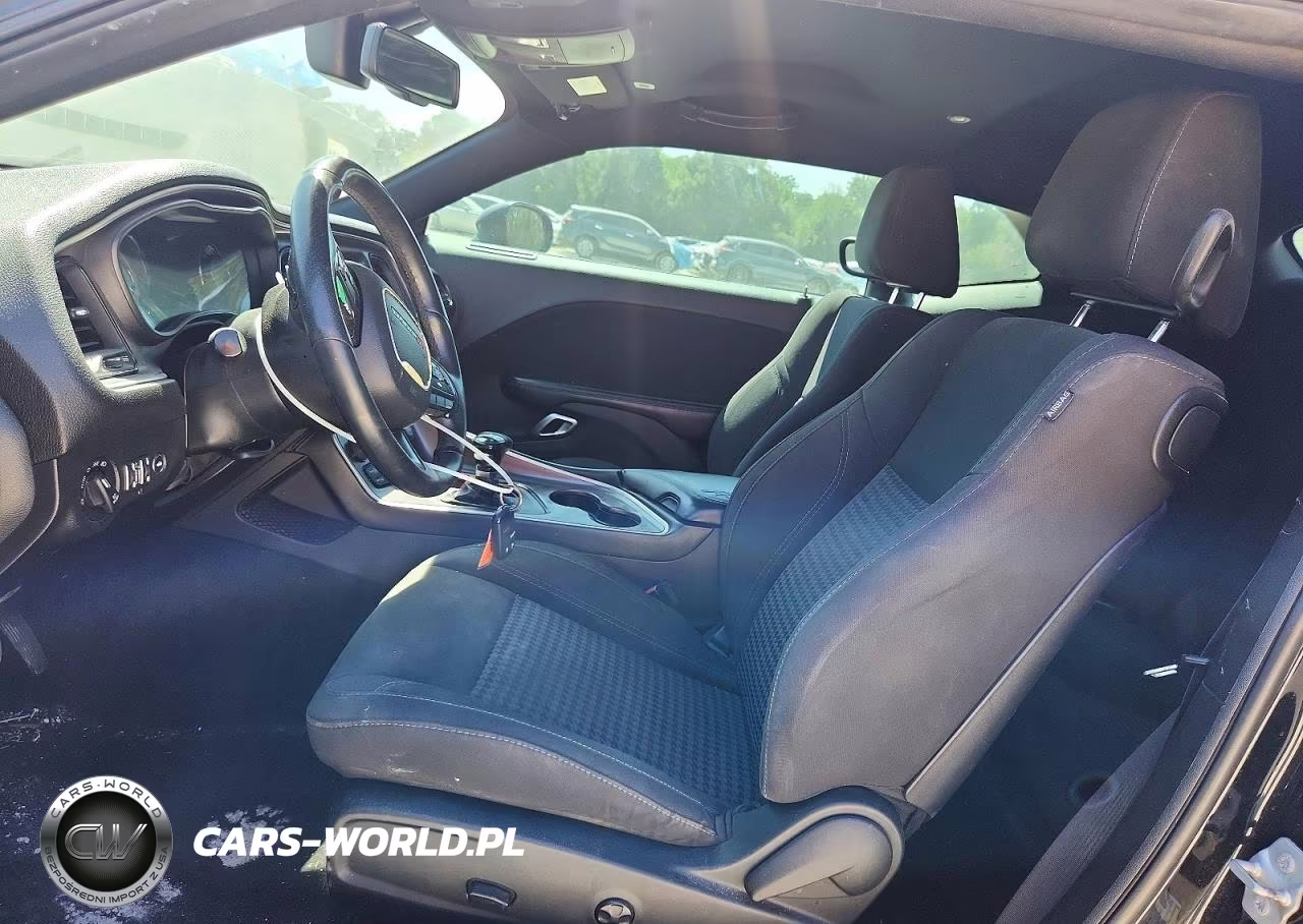 2019 Dodge Challenger Sxt VIN:2C3CDZAG4KH699850 - 7