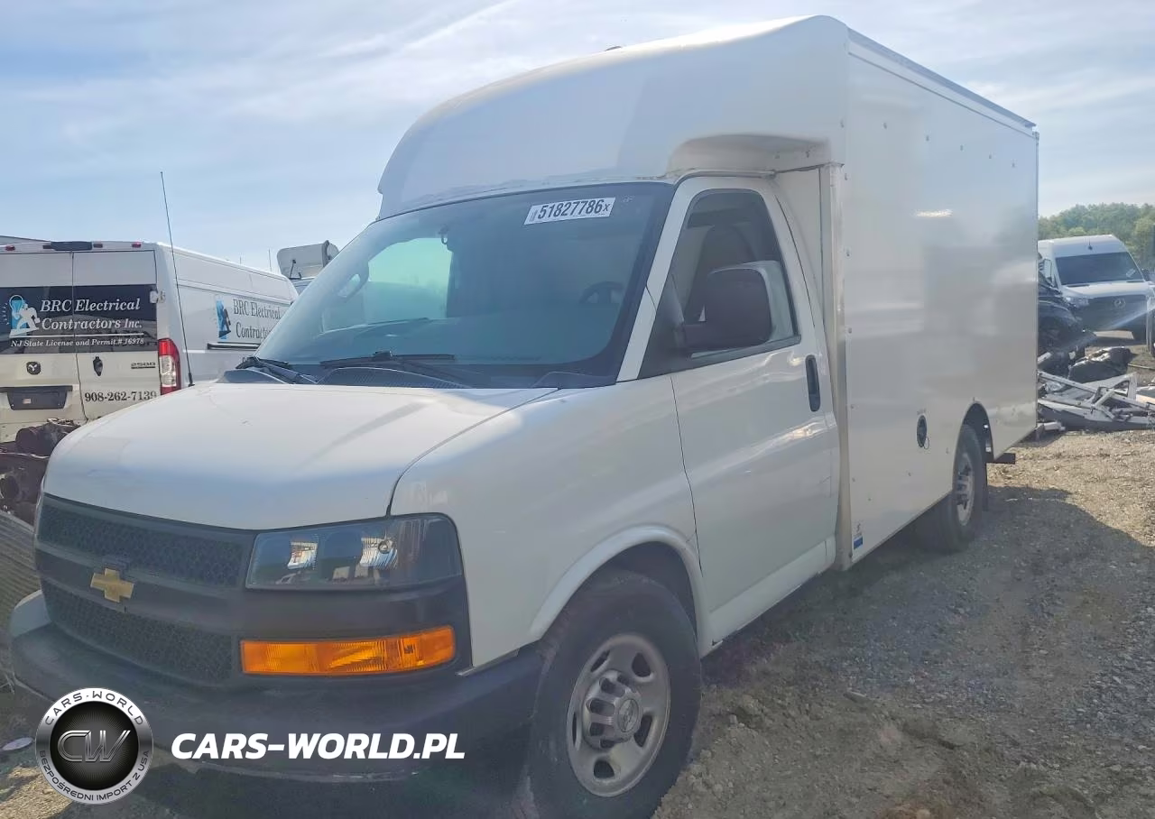 2018 Chevrolet Express Delivery Truck
