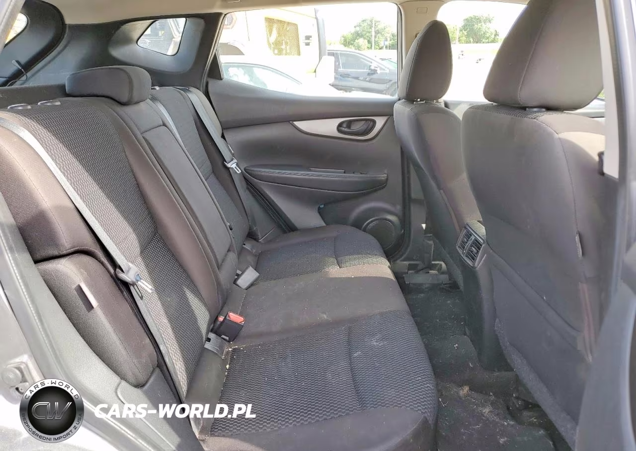 2020 Nissan Rogue Sport S VIN:JN1BJ1CV2LW261234 - 11