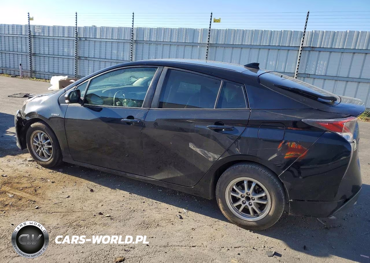 2016 Toyota Prius Two VIN:JTDKBRFUXG3009461 - 2
