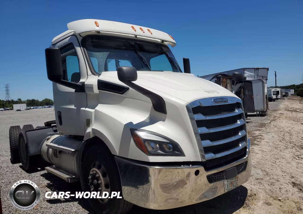 2020 Freightliner Cascadia 116 Semi Truck