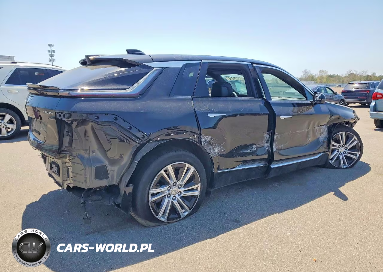 2024 Cadillac Lyriq Tech VIN:1GYKPMRL9RZ122531 - 3