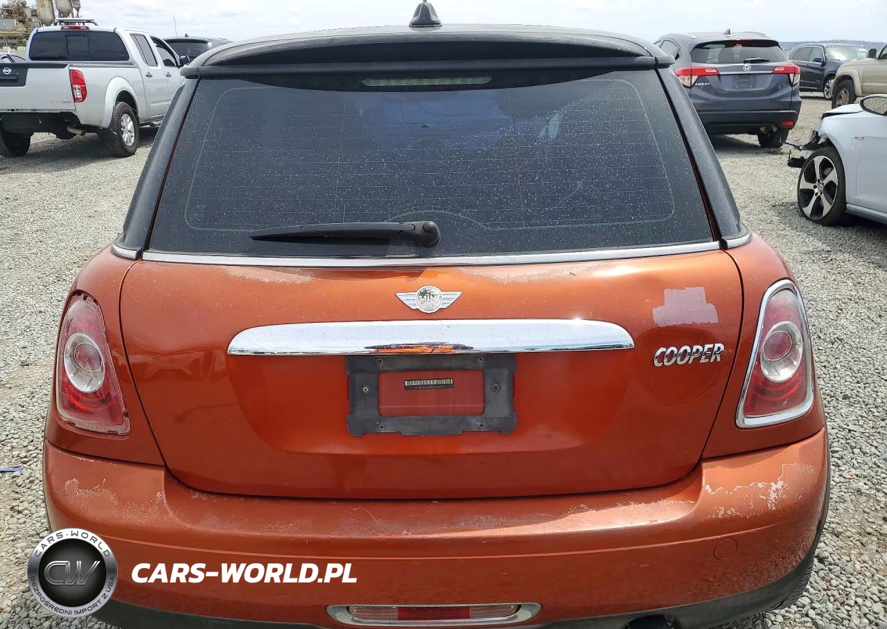 2011 Mini Cooper VIN:WMWSU3C58BTX96176 - 6