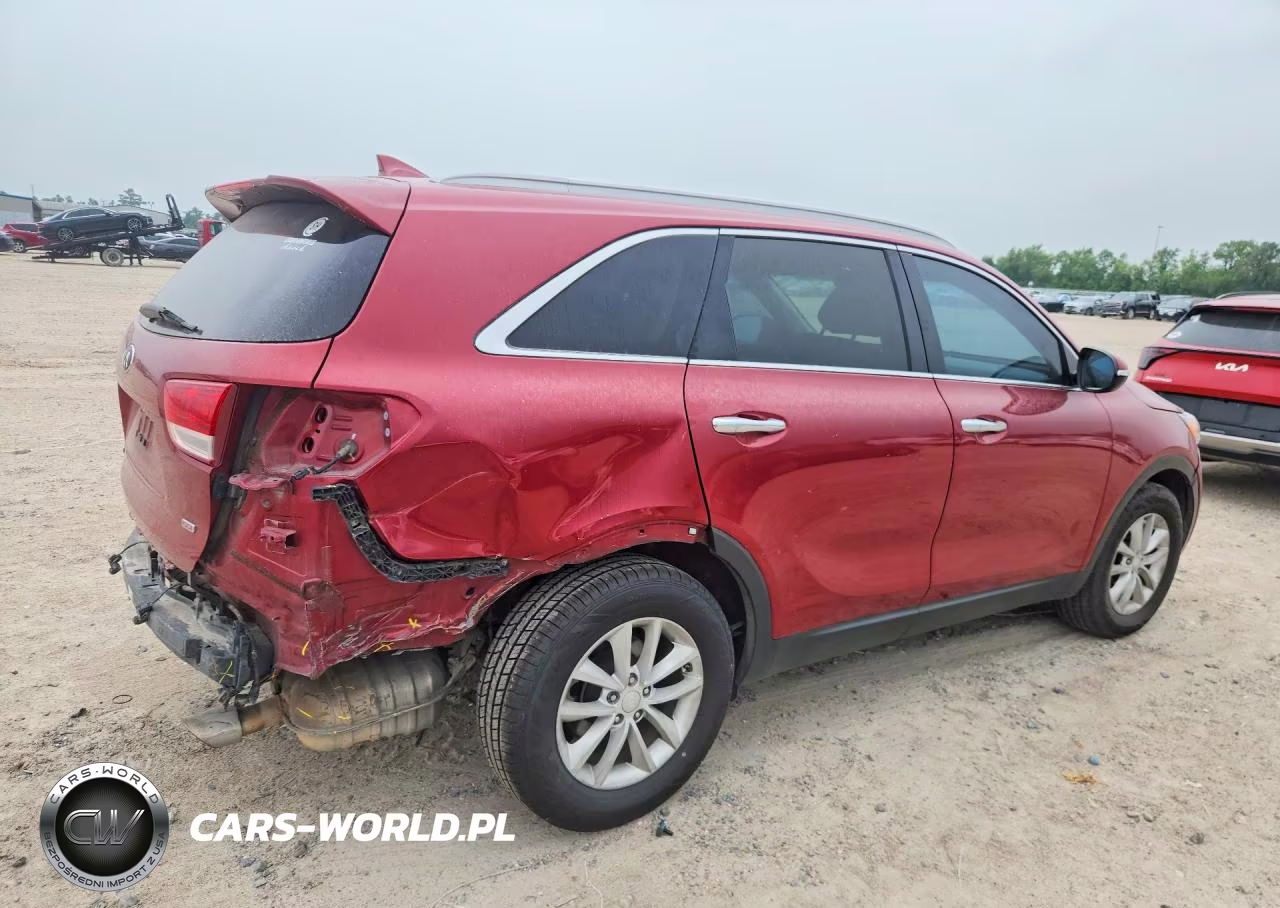 2018 Kia Sorento Lx VIN:5XYPG4A32JG387110 - 3
