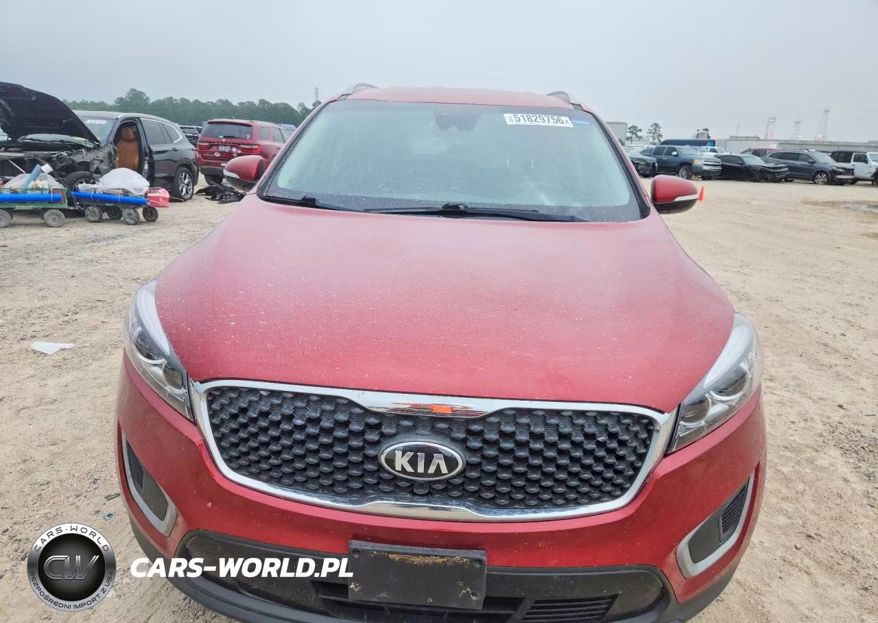 2018 Kia Sorento Lx VIN:5XYPG4A32JG387110 - 5