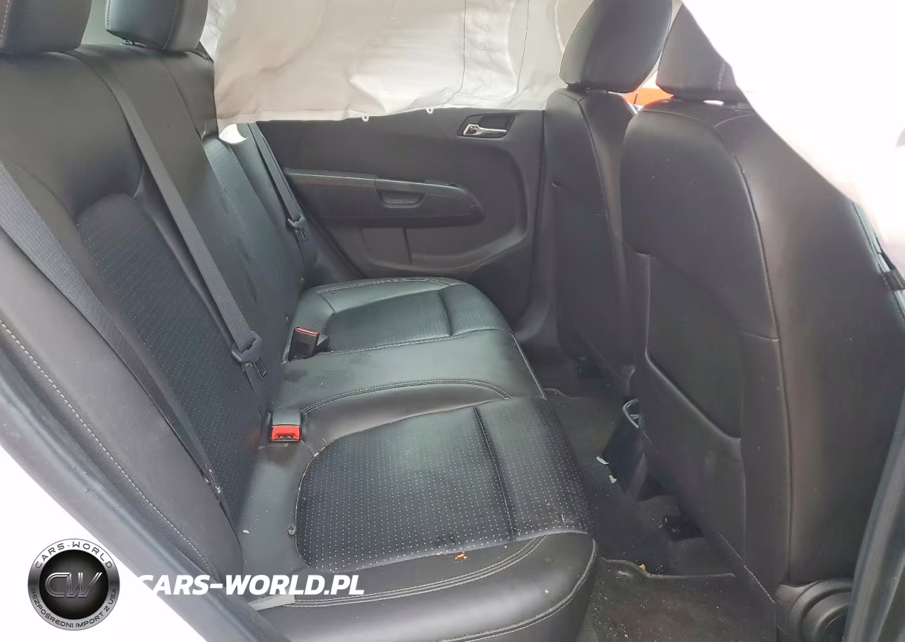 2015 Chevrolet Sonic Ltz VIN:1G1JE6SB2F4197903 - 10
