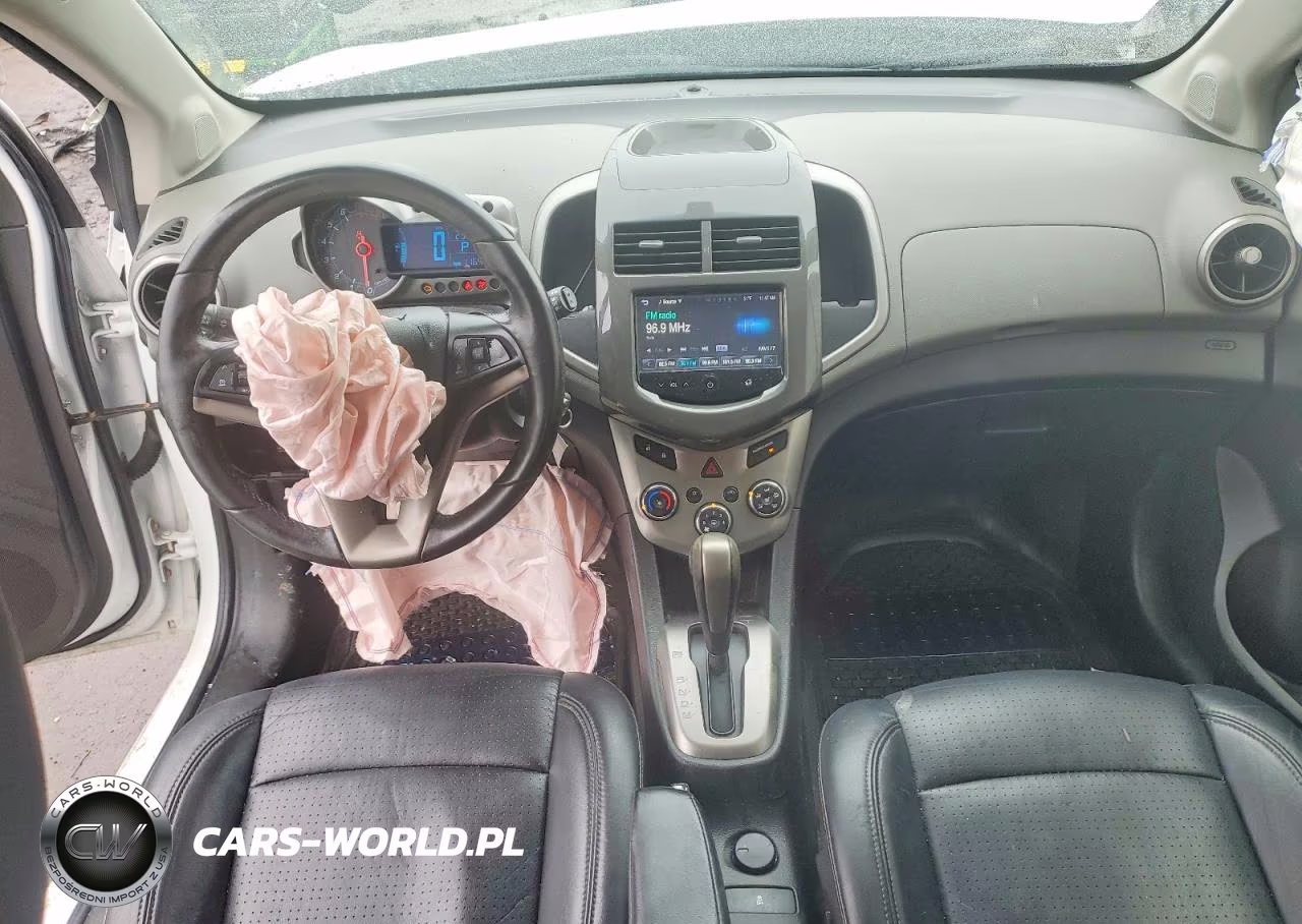 2015 Chevrolet Sonic Ltz VIN:1G1JE6SB2F4197903 - 8