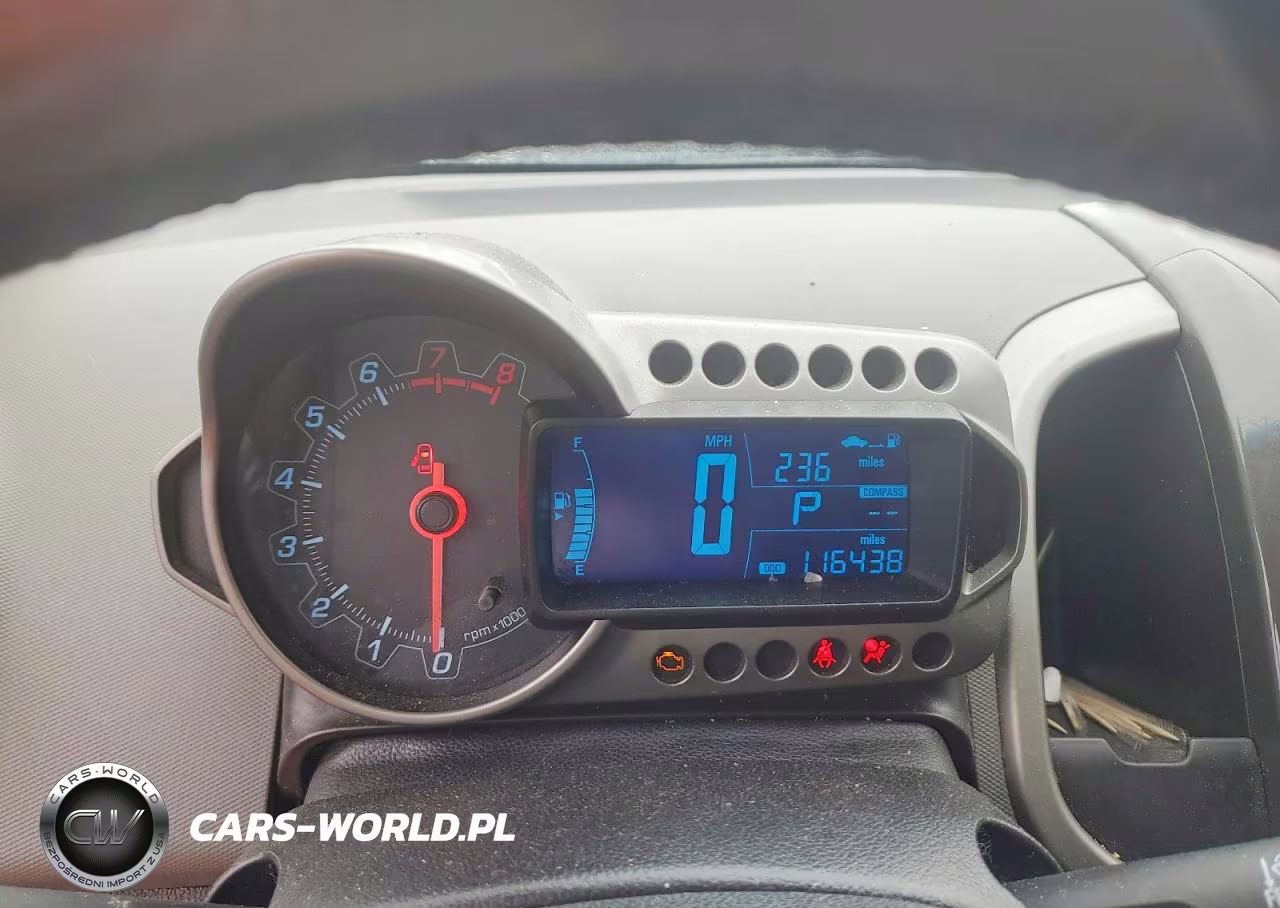 2015 Chevrolet Sonic Ltz VIN:1G1JE6SB2F4197903 - 9
